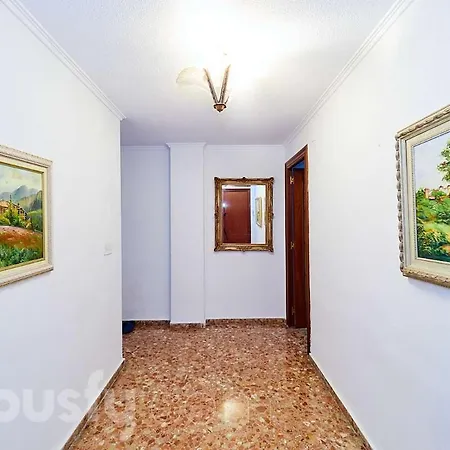 Lovely Bedroom In A Shared In The Center Of * Alicante